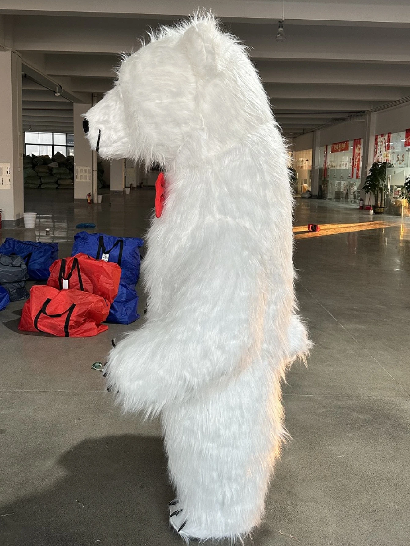 Giant Inflatable White Polar B - Dresses recension och pris